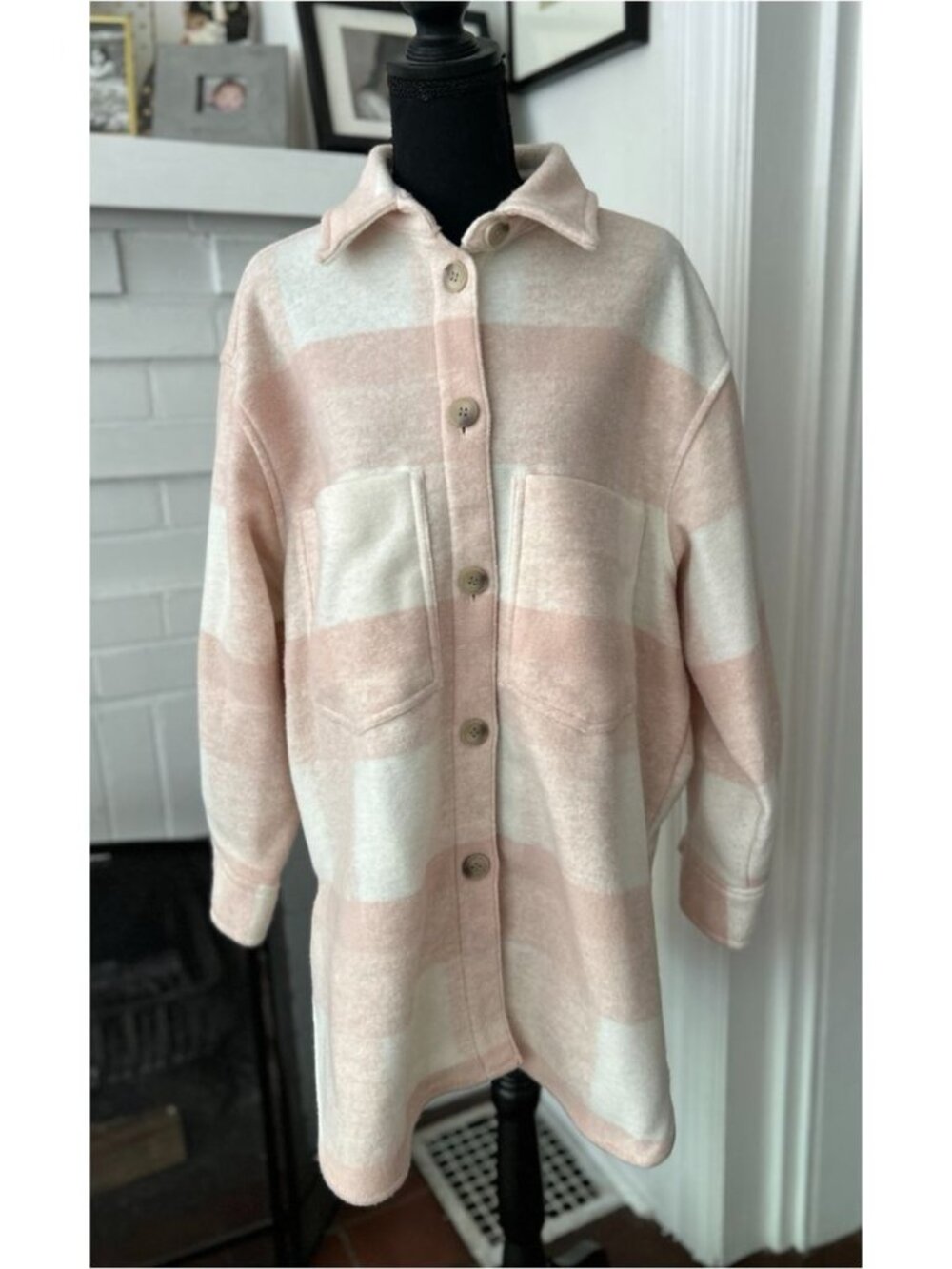 BNWOT H&M Light Pink & White Checked Sweater Jacket Size M